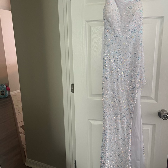 Homecoming - Picture 2 of 2